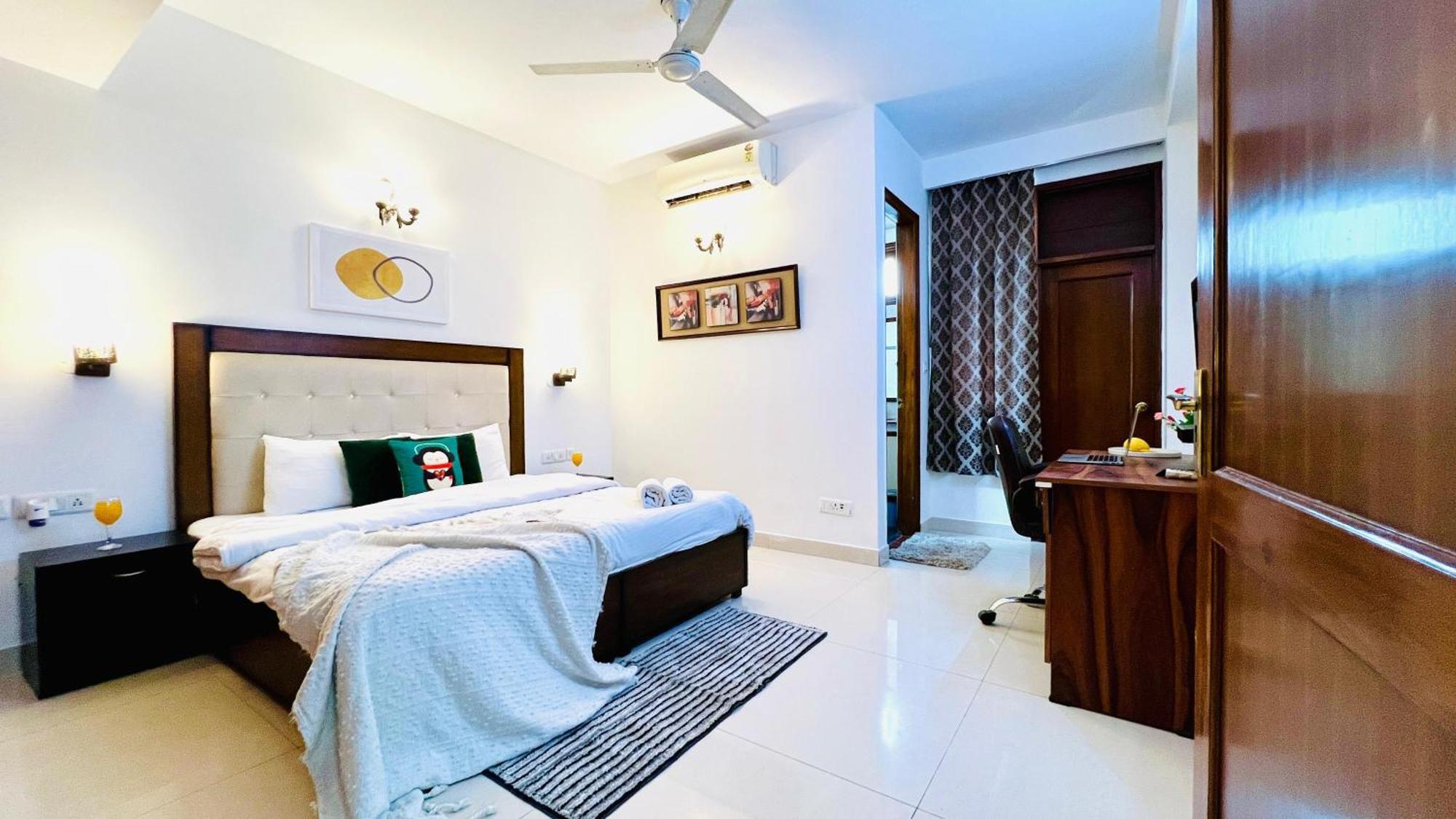 Olive Serviced Apartments - Defence Colony Új-Delhi Kültér fotó