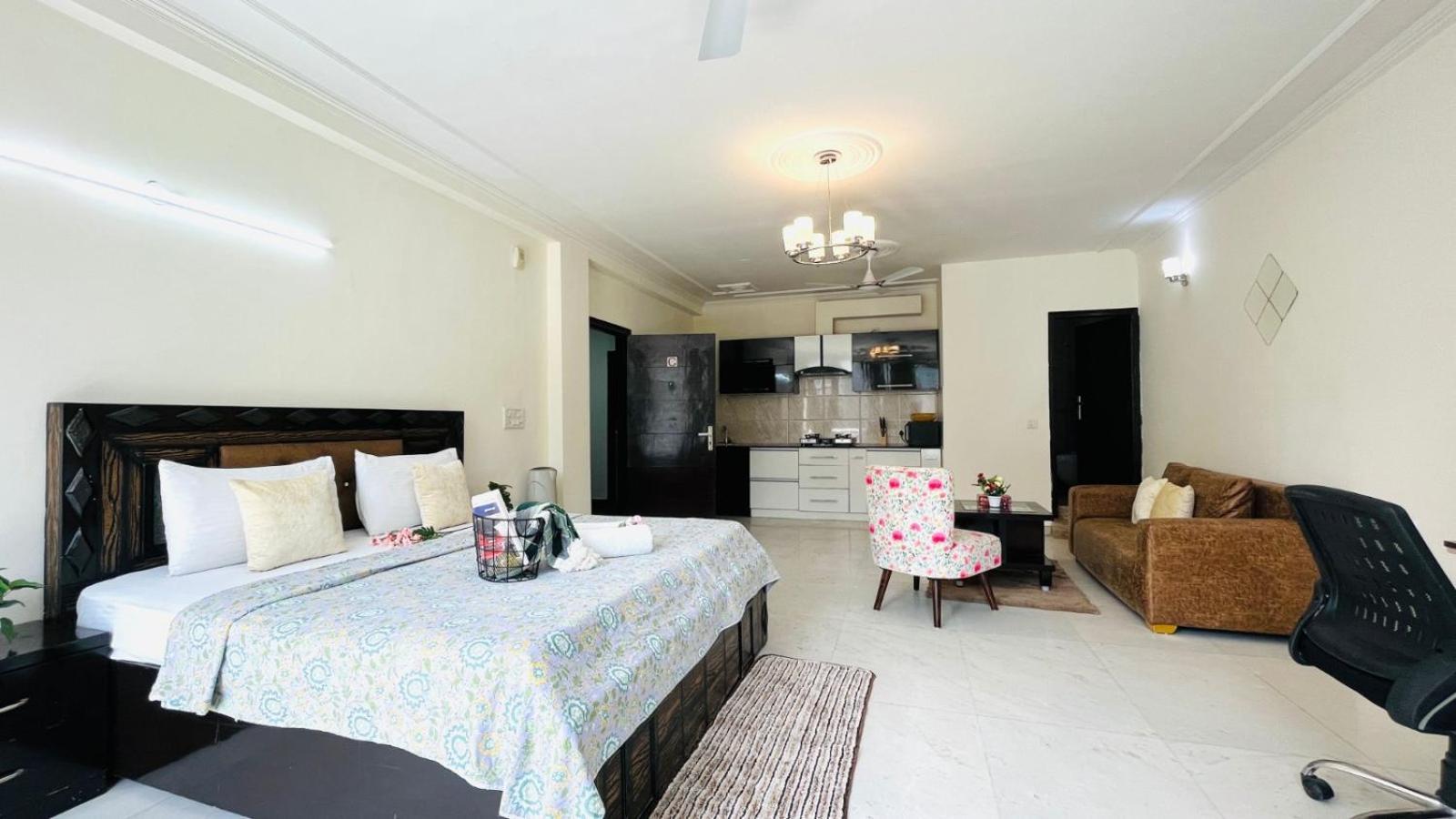 Olive Serviced Apartments - Defence Colony Új-Delhi Kültér fotó